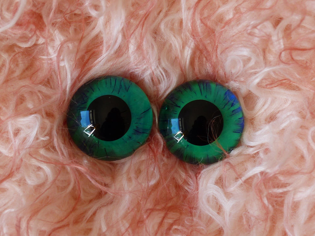 Hand Painted Eyes-Green