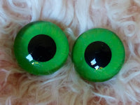 24mm Hand Painted Eyes - Green + Dark Green
