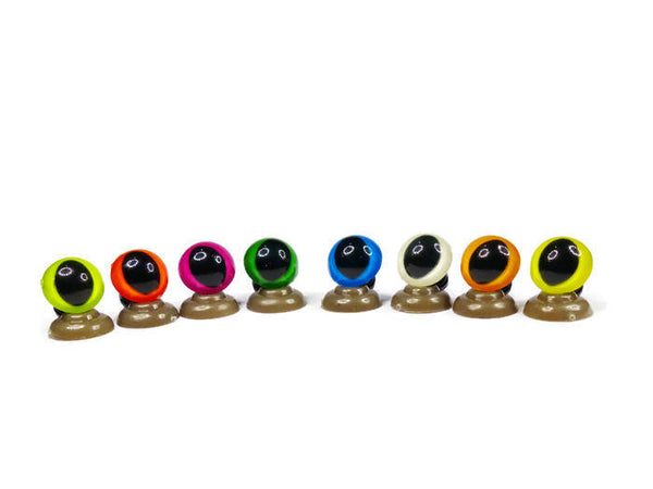 18mm - 18 Colours Cat Eyes,High quality SOLD IN LOTS OF 2 PAIRS! - Dark Mint Green - Dark Orange - Lemon Yellow - Fire Orange - Fuscia - Zombie White - Sky Blue - Ladybug Red - Peach Blush - Lavendar - Frog Green - Dark Green - Brown - Pastel Pink - Periwinkle - Gold - Copper - Silver